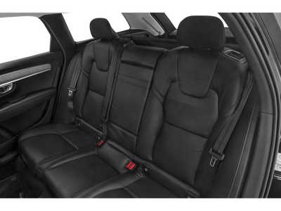 2022 Volvo V90 Cross Country B6