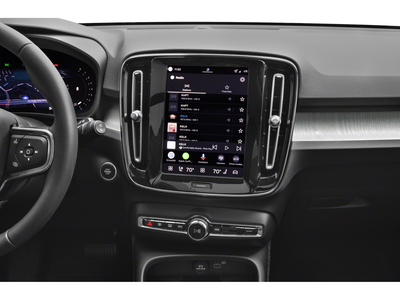 2026 Volvo XC40 B5 Plus