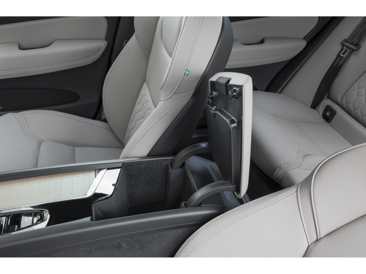 2027 Volvo XC60 B5 Core