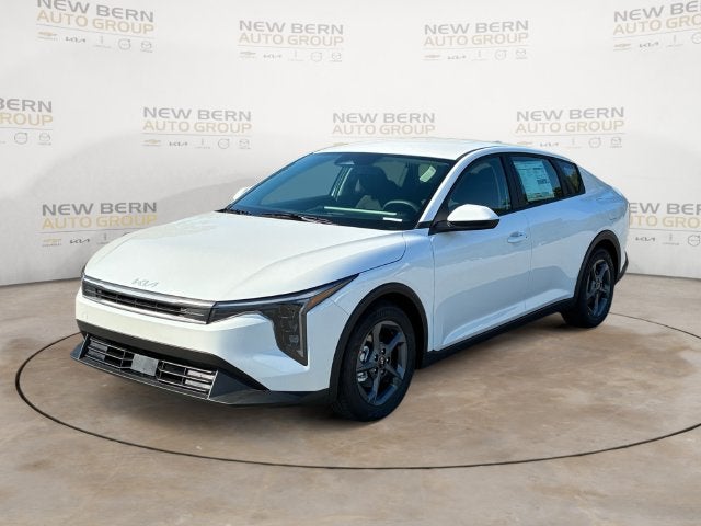 2027 Kia K4 LXS