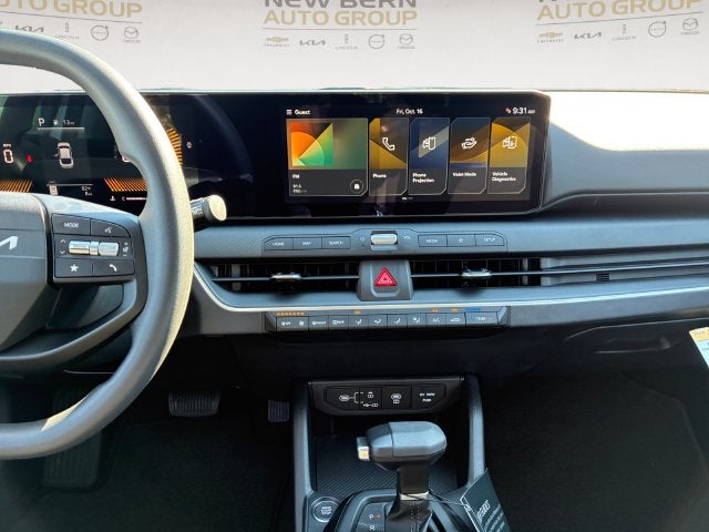2027 Kia K4 LXS