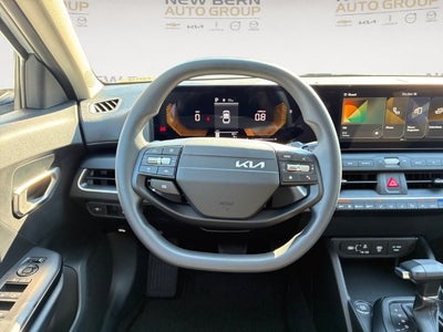 2027 Kia K4 LXS