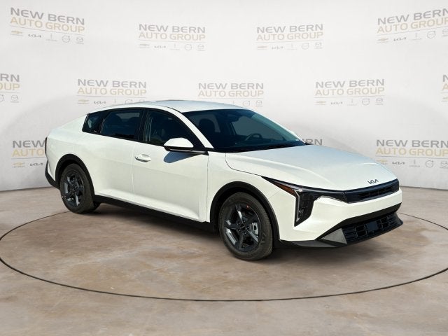 2027 Kia K4 LXS