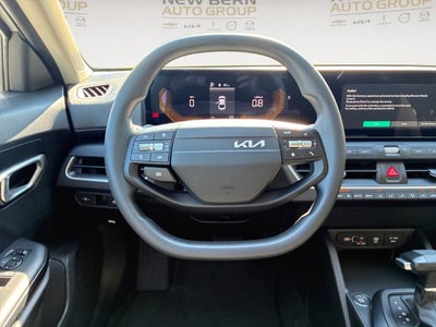 2027 Kia K4 LXS