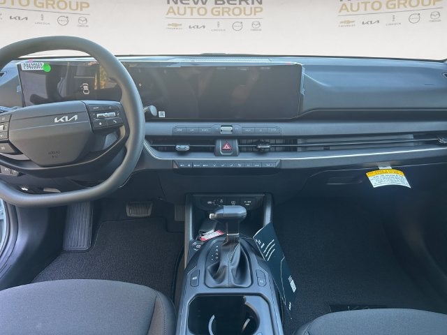 2027 Kia K4 LXS