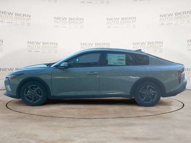 2027 Kia K4 LXS