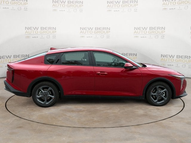 2027 Kia K4 LXS