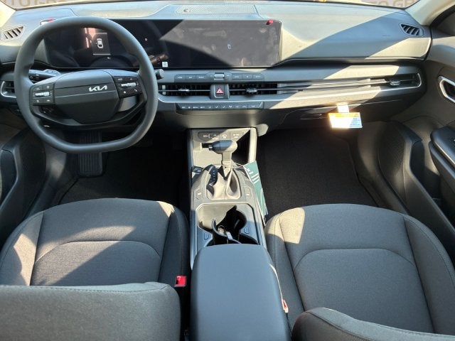 2027 Kia K4 LX