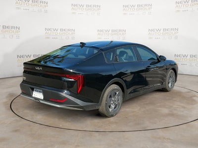 2027 Kia K4 LX