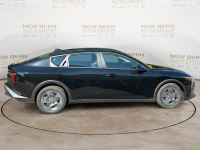 2027 Kia K4 LX