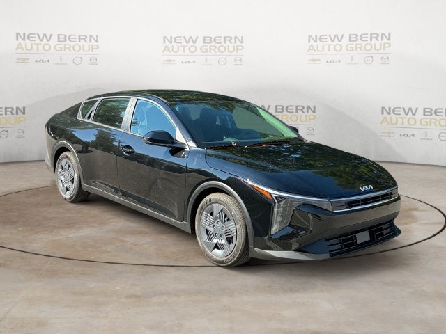 2027 Kia K4 LX