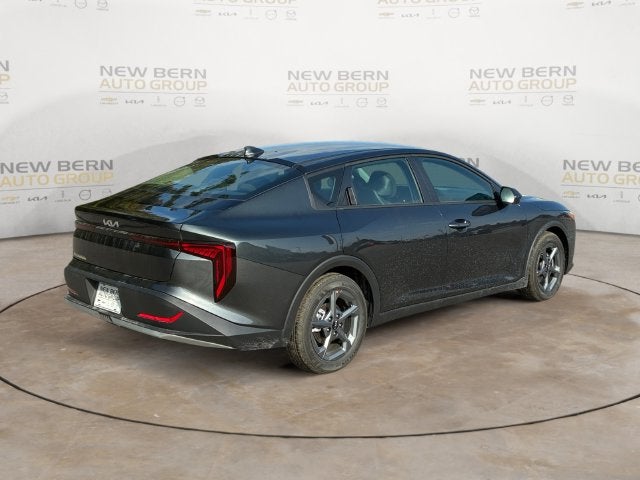 2027 Kia K4 LXS