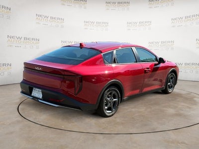 2027 Kia K4 LXS