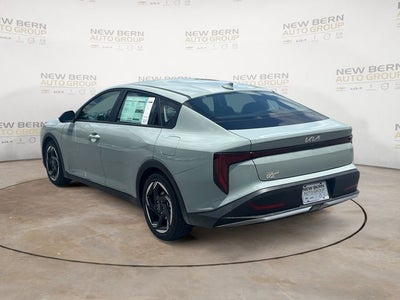 2026 Kia K4 EX