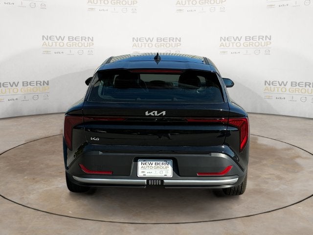 2027 Kia K4 EX