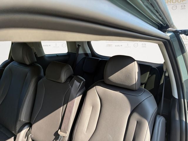 2027 Kia Carnival Hybrid EX
