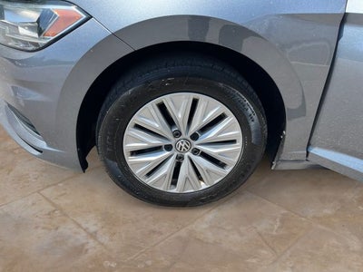 2019 Volkswagen Jetta Base