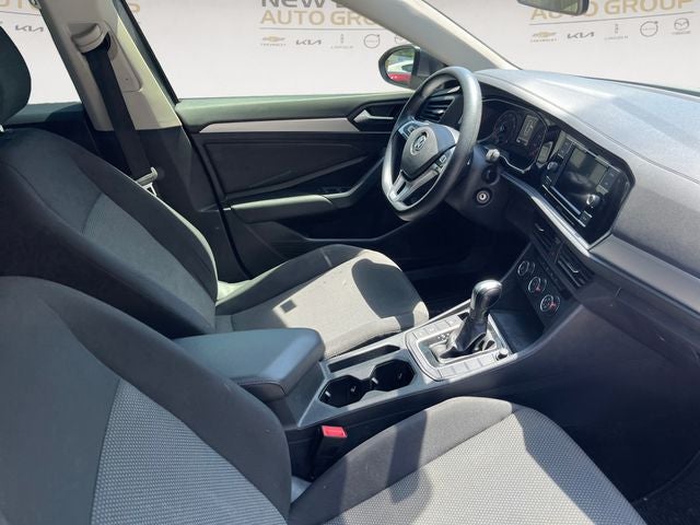 2019 Volkswagen Jetta Base