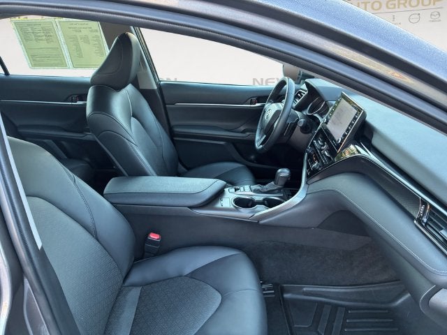 2022 Toyota Camry Hybrid XSE