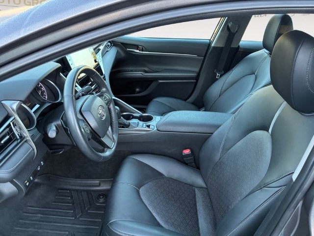 2022 Toyota Camry Hybrid XSE