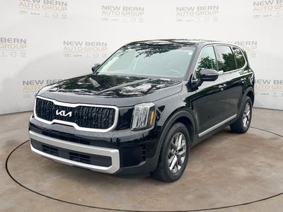 2023 Kia Telluride LX
