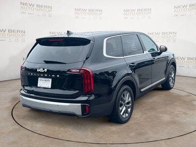 2023 Kia Telluride LX