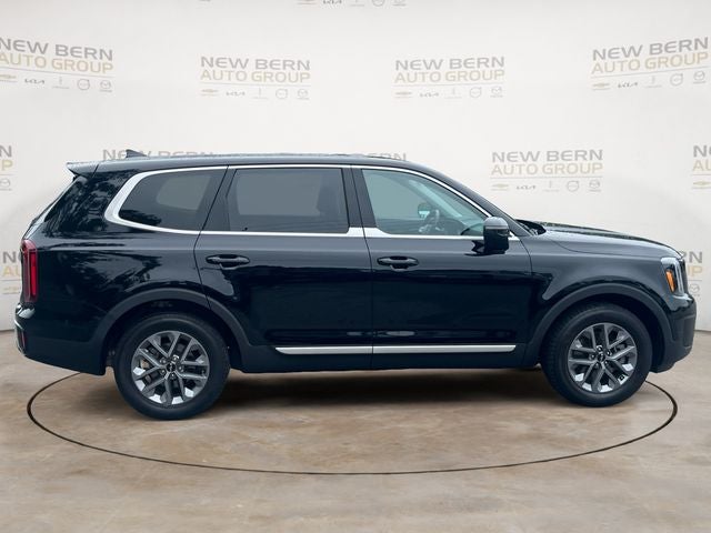 2023 Kia Telluride LX