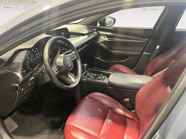 2022 Mazda Mazda3 Carbon Edition