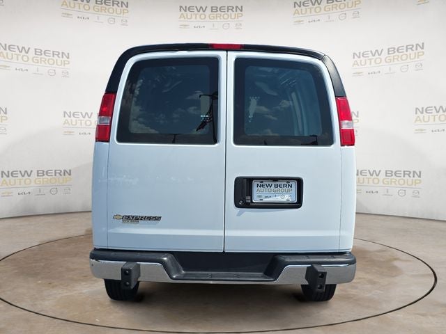2025 Chevrolet Express 2500 Work Van Cargo