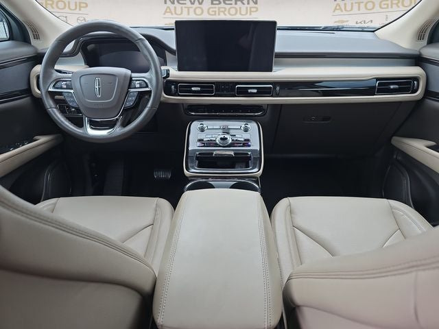 2022 Lincoln Nautilus Standard