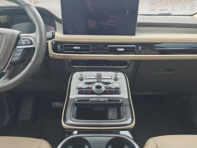 2022 Lincoln Nautilus Standard