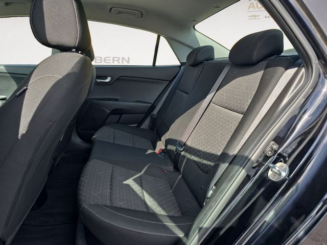 2022 Kia Rio S