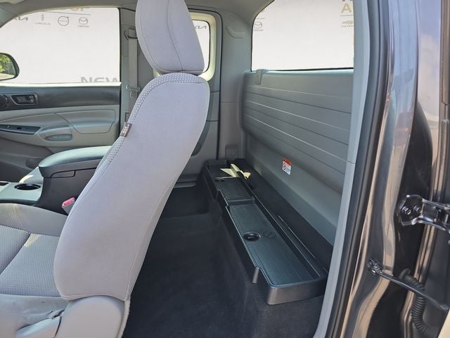 2015 Toyota Tacoma Base
