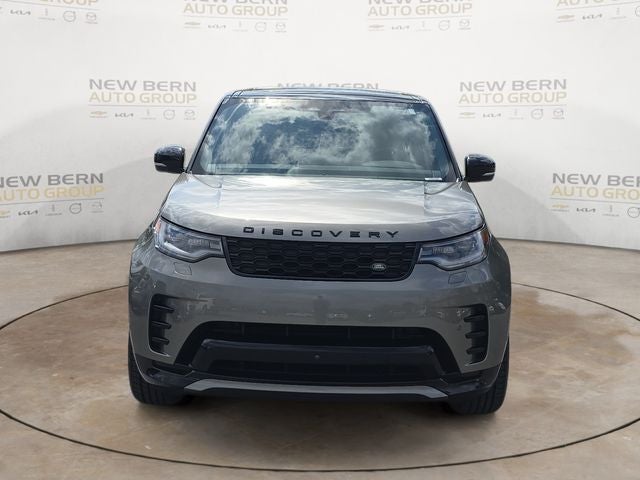 2024 Land Rover Discovery Dynamic SE