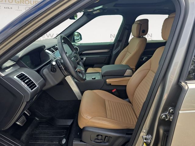 2024 Land Rover Discovery Dynamic SE