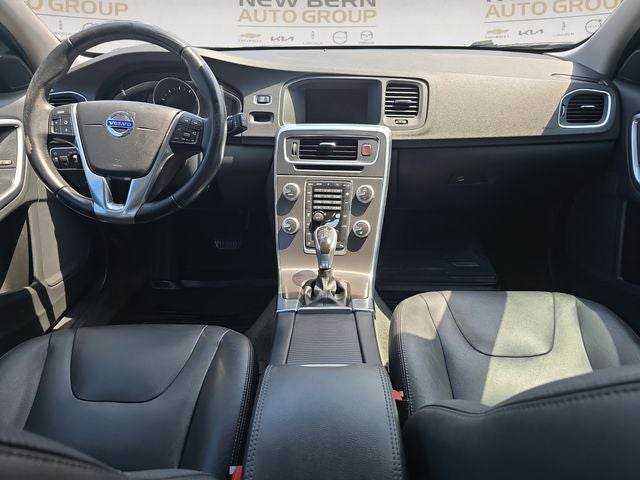 2016 Volvo V60 T5 Premier