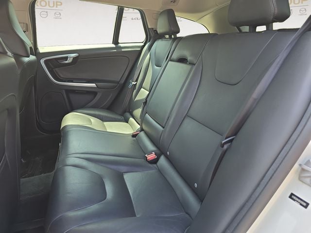 2016 Volvo V60 T5 Premier