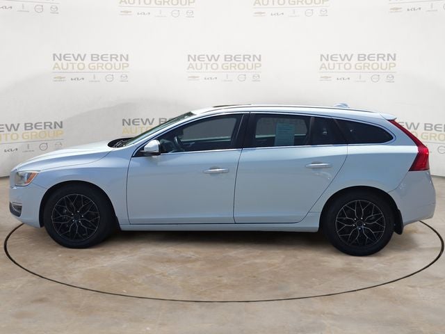 2016 Volvo V60 T5 Premier