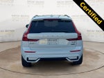 2022 Volvo XC60 B6 R-Design