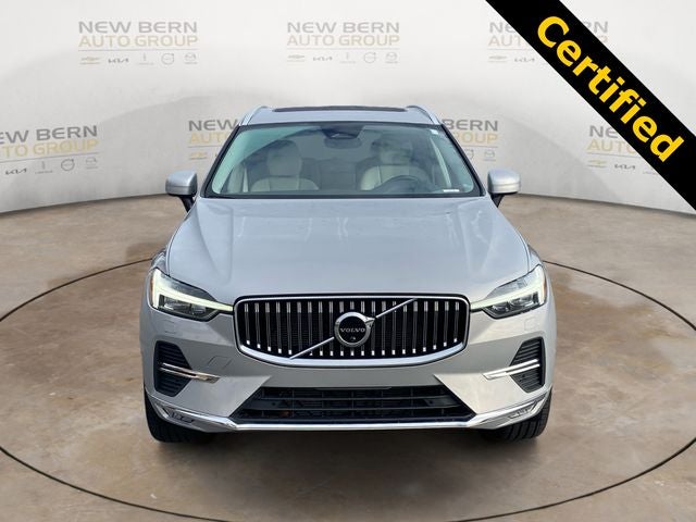 2023 Volvo XC60 B5 Plus Bright Theme