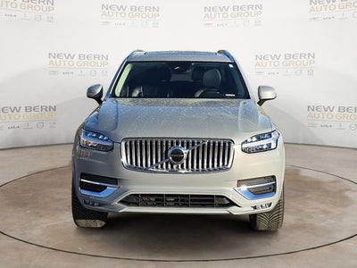 2025 Volvo XC90 B5 Core