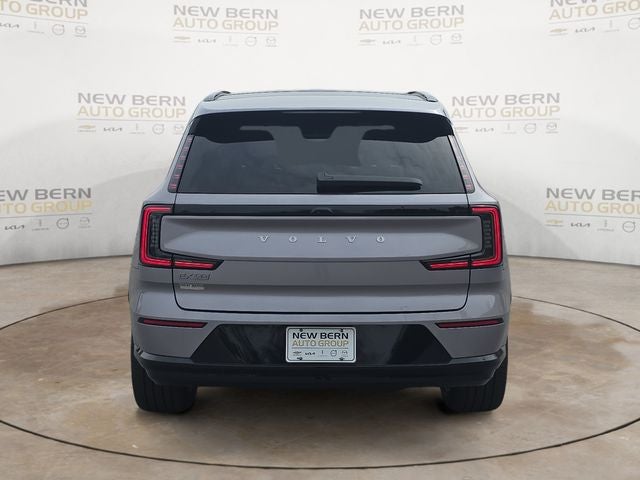 2026 Volvo EX90 Plus