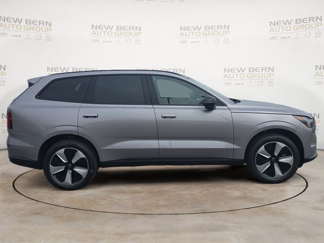 2026 Volvo EX90 Plus