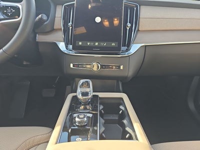 2026 Volvo XC90 B6 Ultra