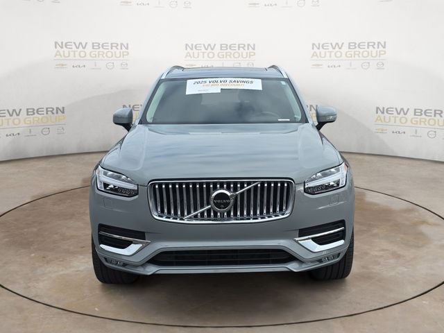 2025 Volvo XC90 B6 Plus 7-Seater