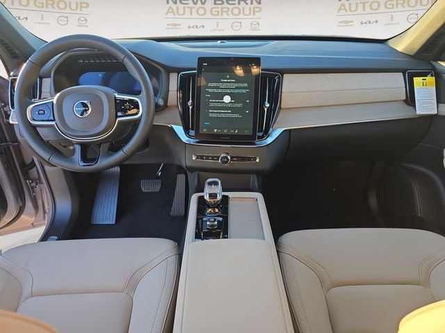 2026 Volvo XC90 B6 Plus 7-Seater