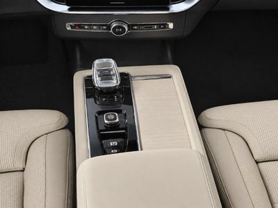 2027 Volvo XC90 B6 Ultra