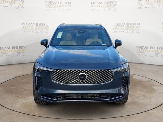 2026 Volvo XC90 B6 Core