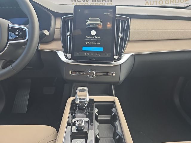 2026 Volvo XC90 Plug-In Hybrid T8 Plus 6 Passenger