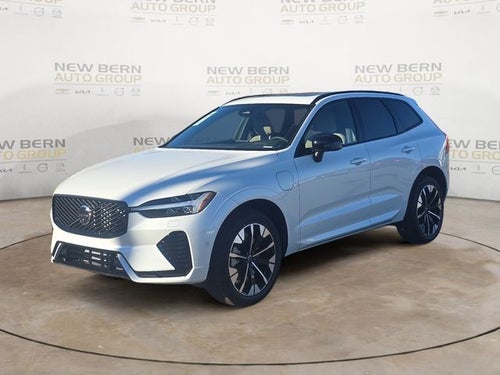 2026 Volvo XC60 Plug-In Hybrid T8 Plus